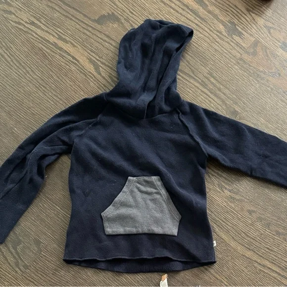 1+ in the family boys set size 24-36. Worn once good condition